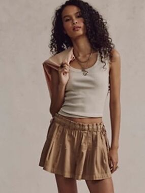 FREE PEOPLE We The Free Croquet Shorties in Cashew, NWT, size L